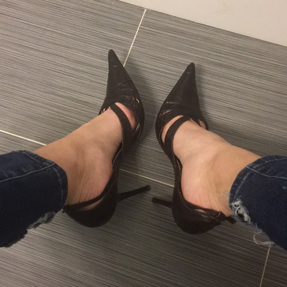 Aldo pointy toed brown snake skin heels in size 38